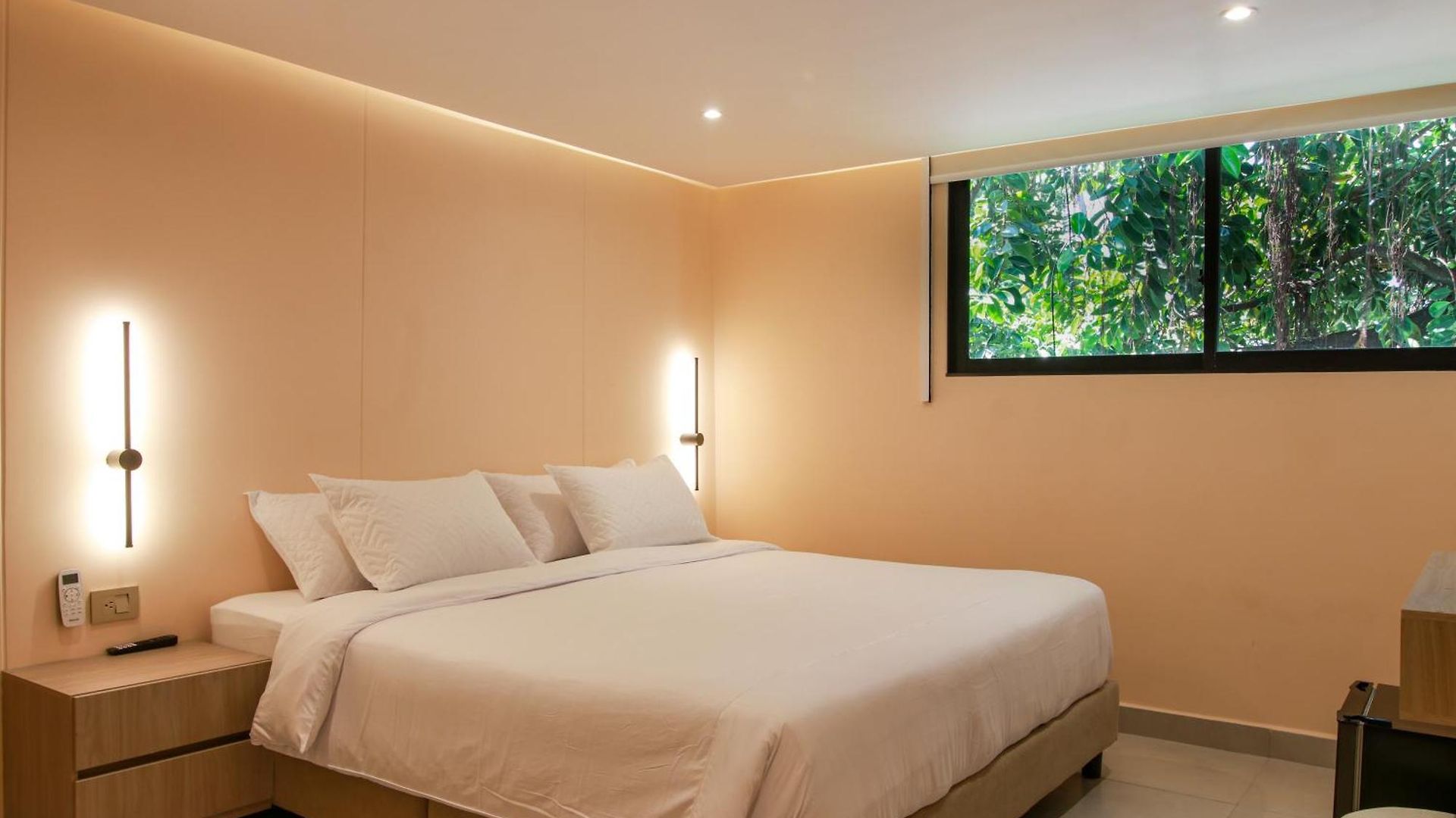 Hotel Dunia *